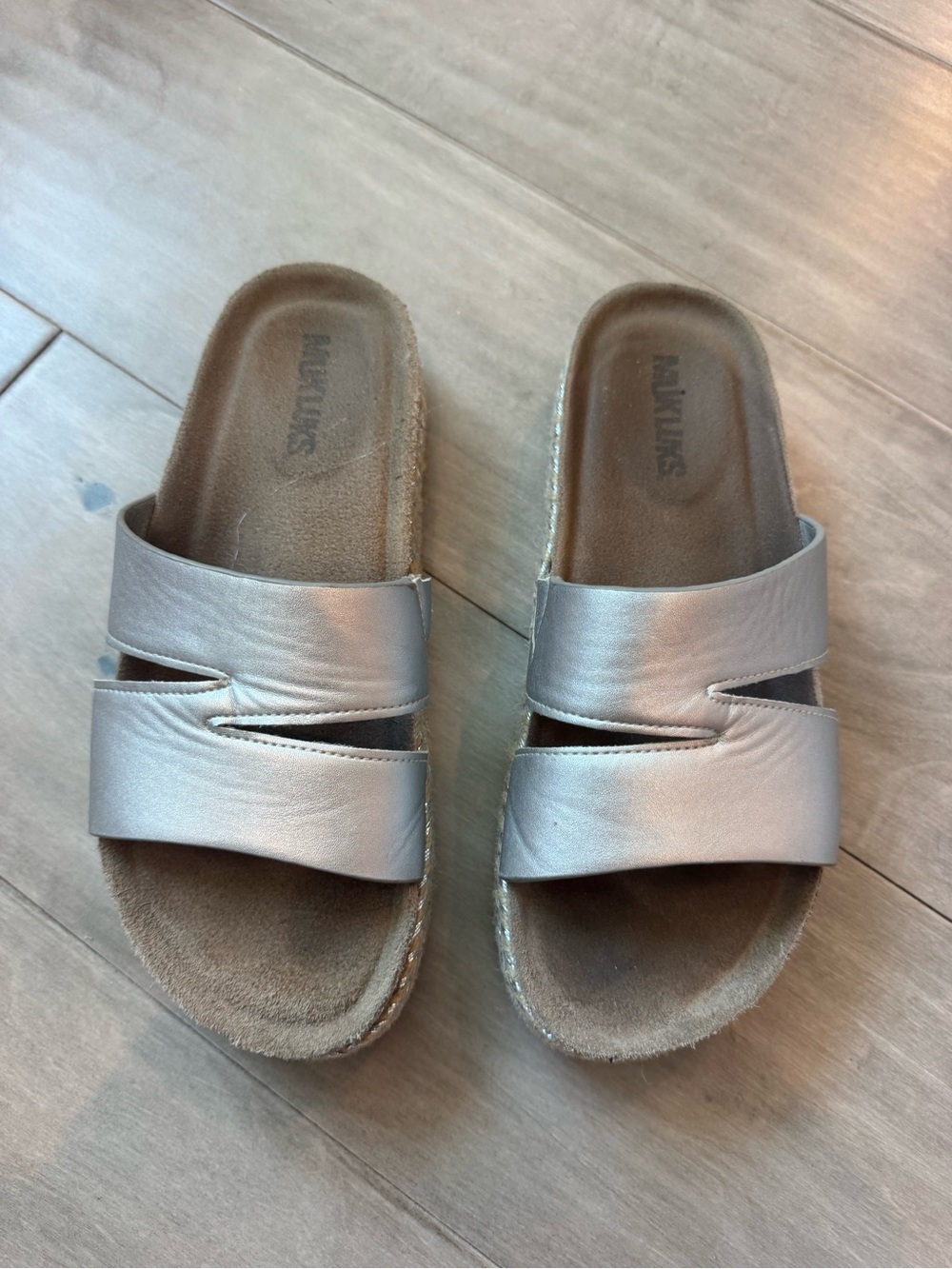 Muk Luks Metallic Cream Braided Platform Slide Sandals - Picture 2 of 5